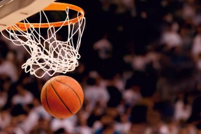 重要赛事技战术风格鲜明，比赛战术的重要性