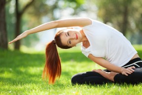 雷恩队客场之旅，需拼尽全力争取胜利，雷恩球队图片